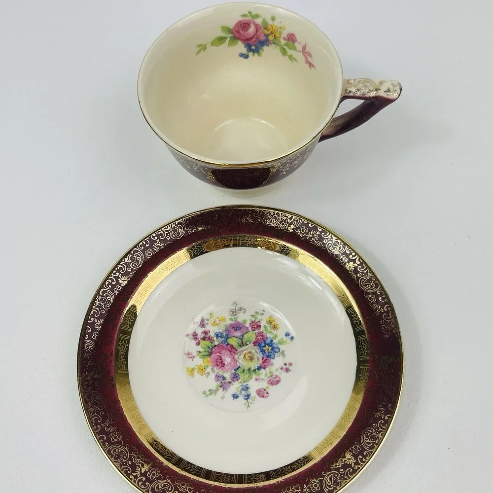 Century by Salem Aristocrat‎ 23 Karat Gold Tea Cup and Saucer Floral Crazing